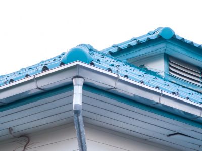 Weather-Resistant Gutter Systems