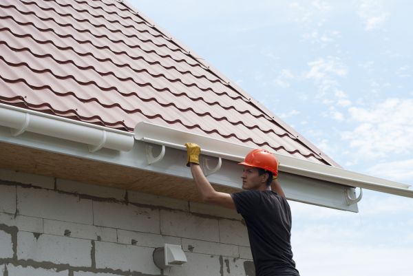 Rain Gutter Repair in Albany