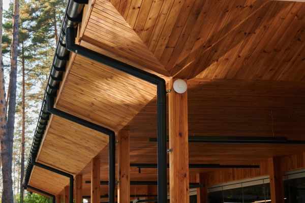 Cost of Porch Gutter Installation in Albany